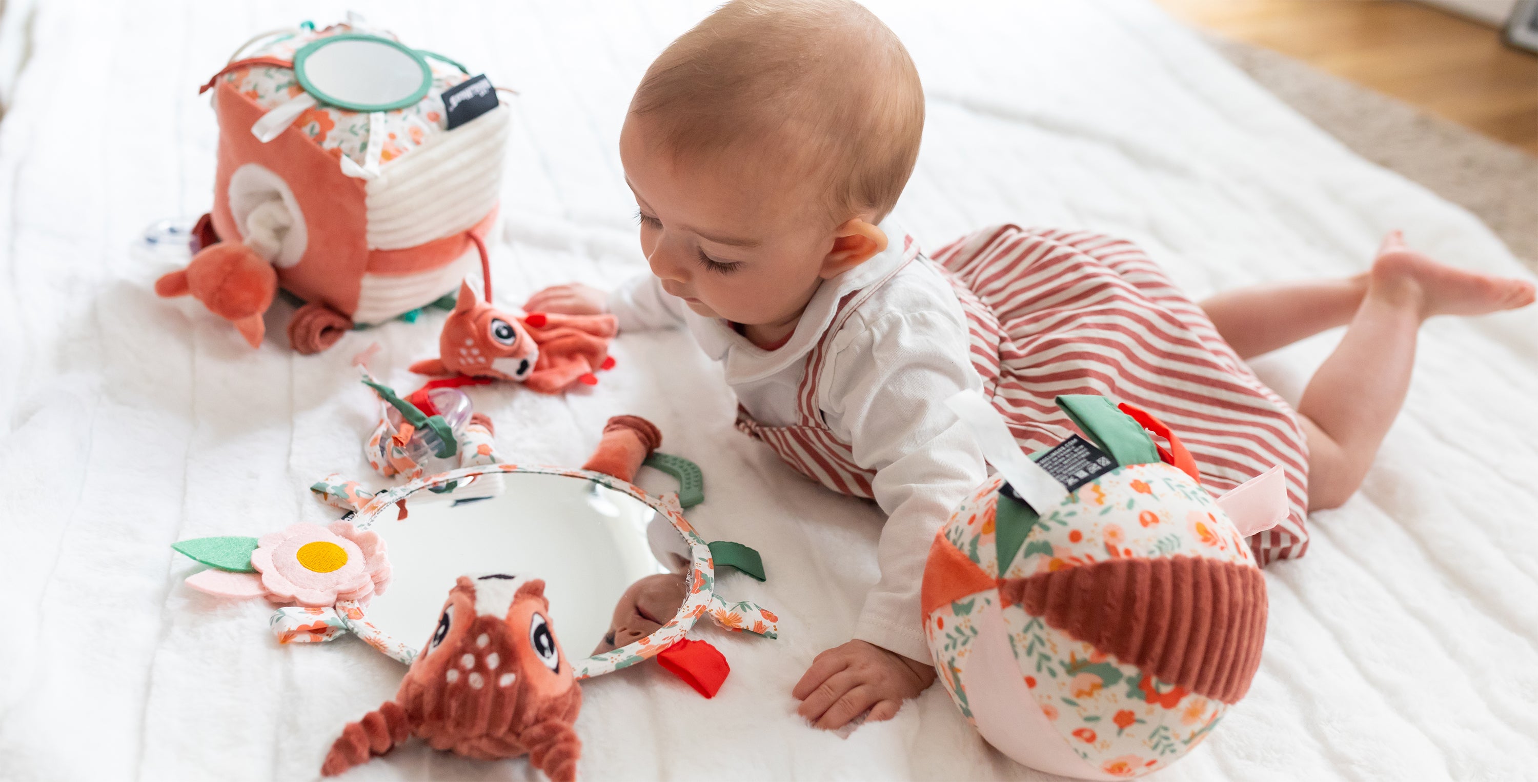 Jeux bébé : les meilleurs jouets pour éveiller les tout-petits