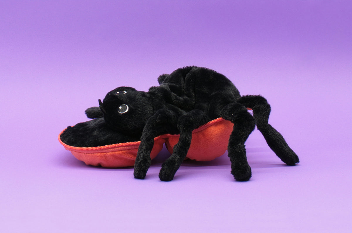 Peluche Pumpet la citrouille/araignée - montage transformation de la citrouille en araignée 7 - Flipetz