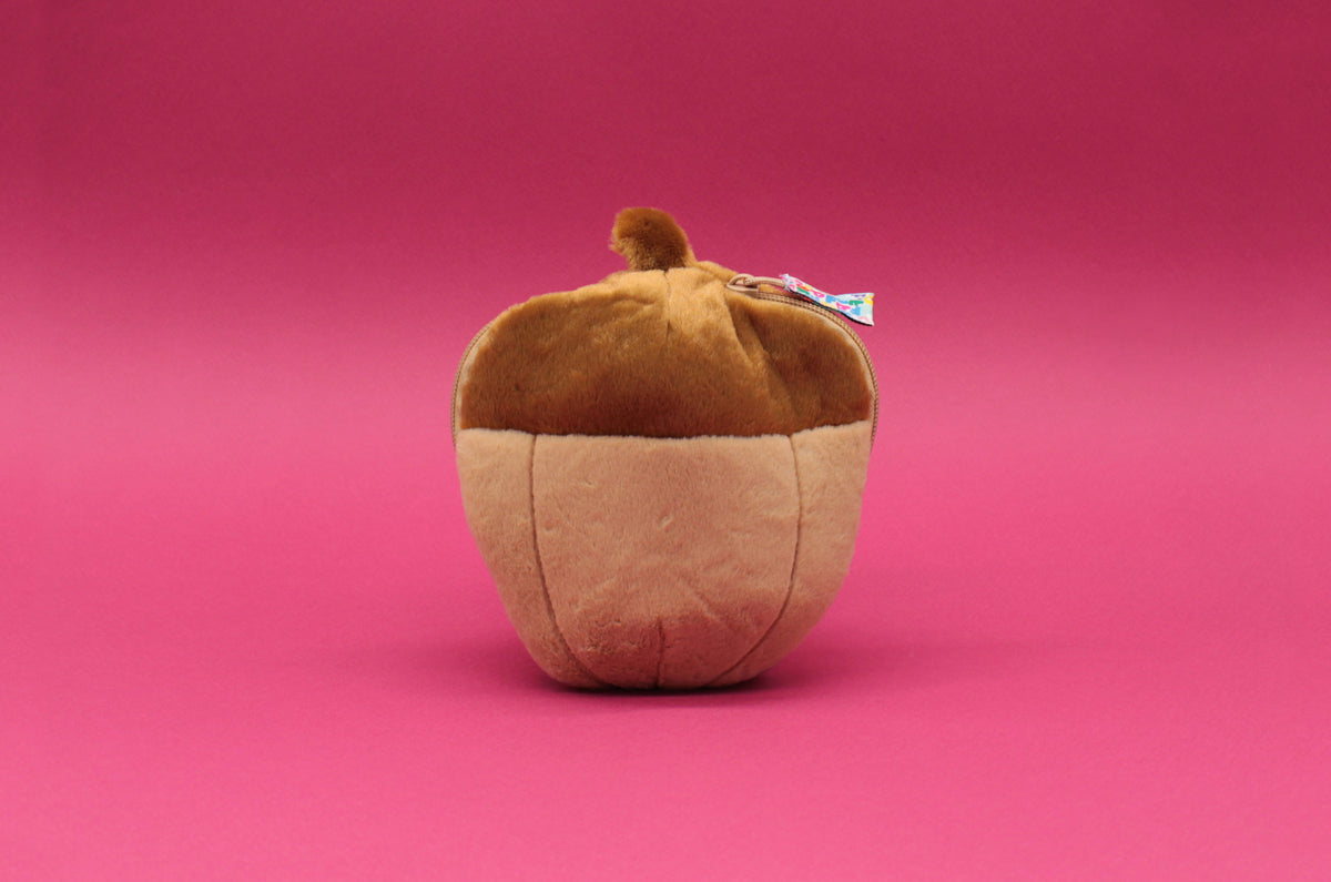 Peluche Noiset l'écureuil/gland - montage de la peluche gland qui se transforme en peluche écureuil 1 - Flipetz