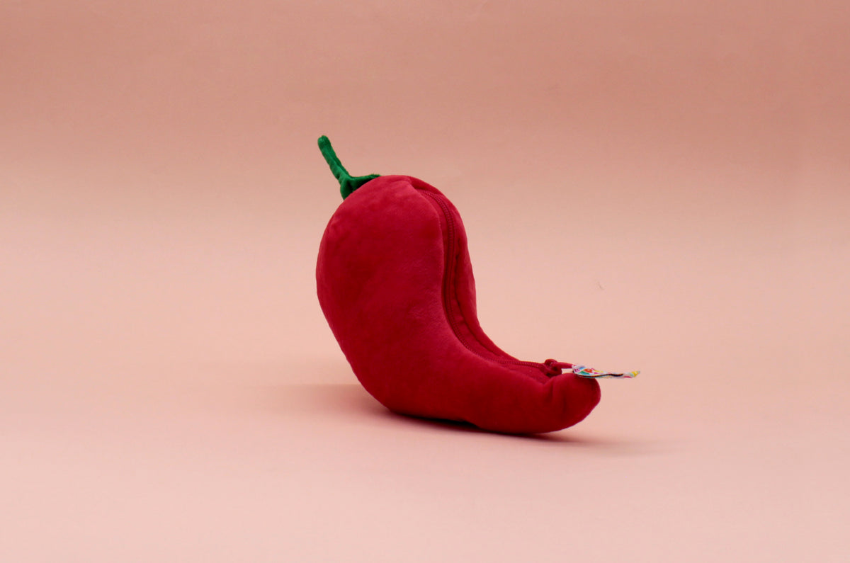 Peluche Spicet le chat/piment - Montage du piment rouge qui se transforme en chat gris 2 - Flipetz